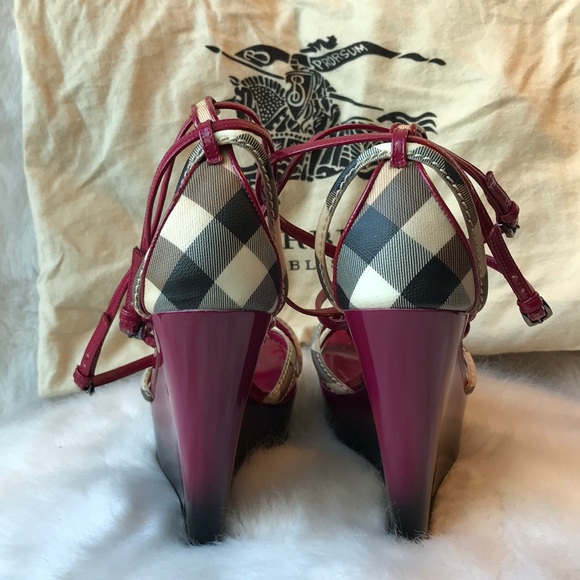 Burberry Women’s High Wedges - Picture 4 of 6